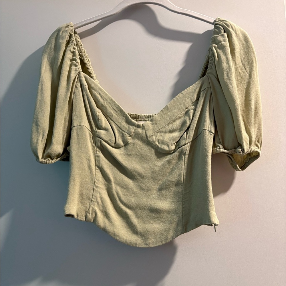 Aritzia Wilfred NOVELLA SHORTSLEEVE BLOUSE